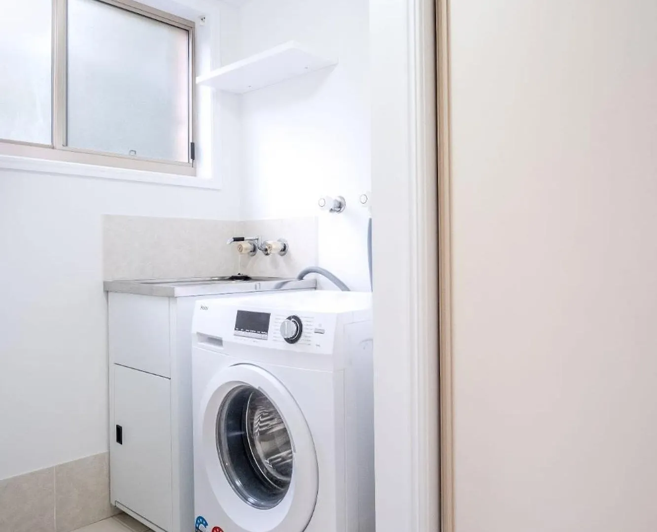 Spacious Apartment, Walk To Kings Beach Caloundra Apartmán
