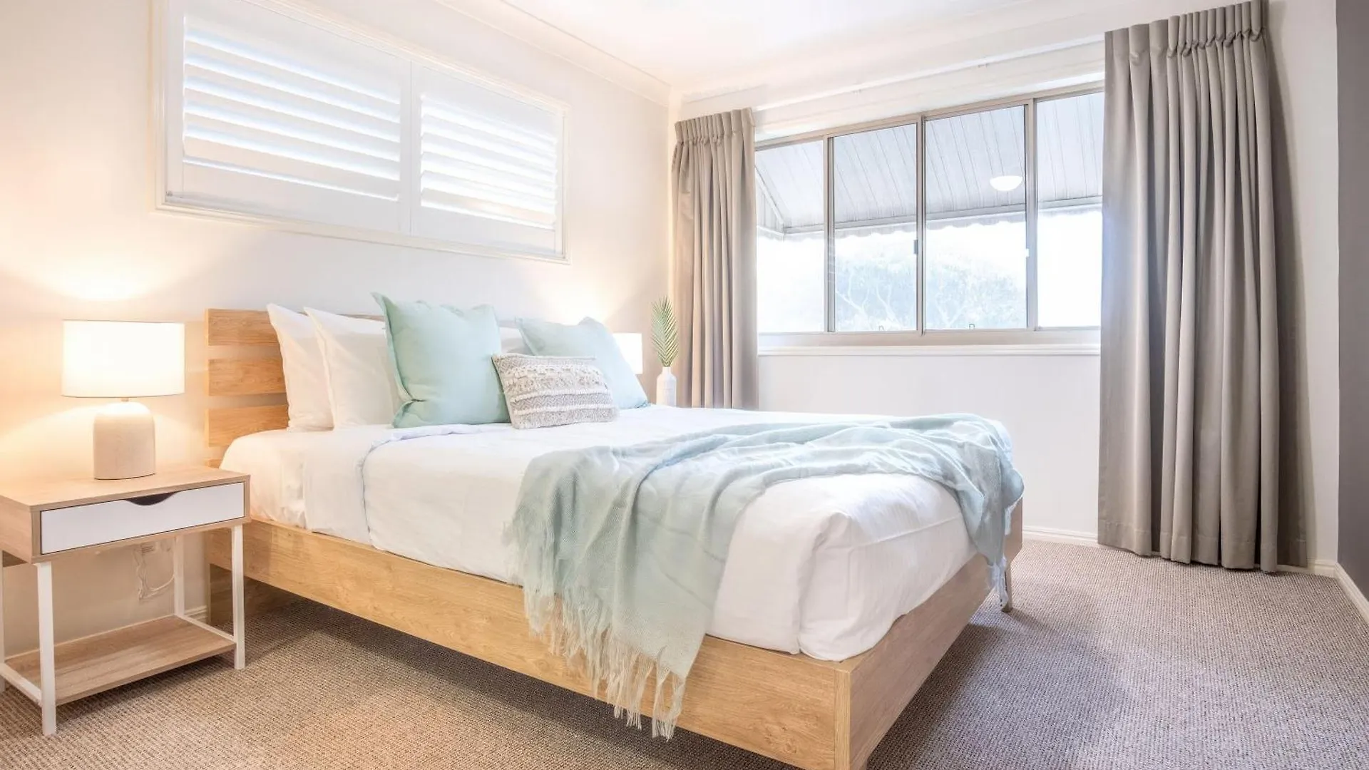 Apartmán Spacious Apartment, Walk To Kings Beach Caloundra